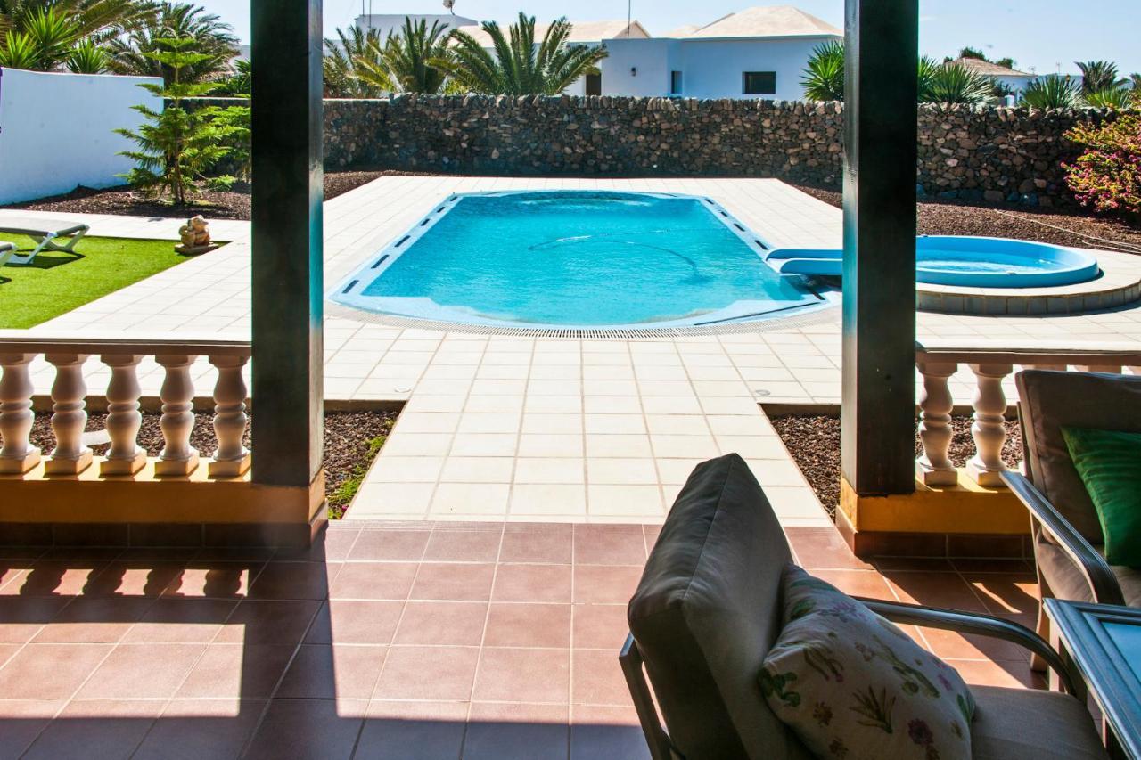Vistamalpei Villa Cotillo Eksteriør bilde