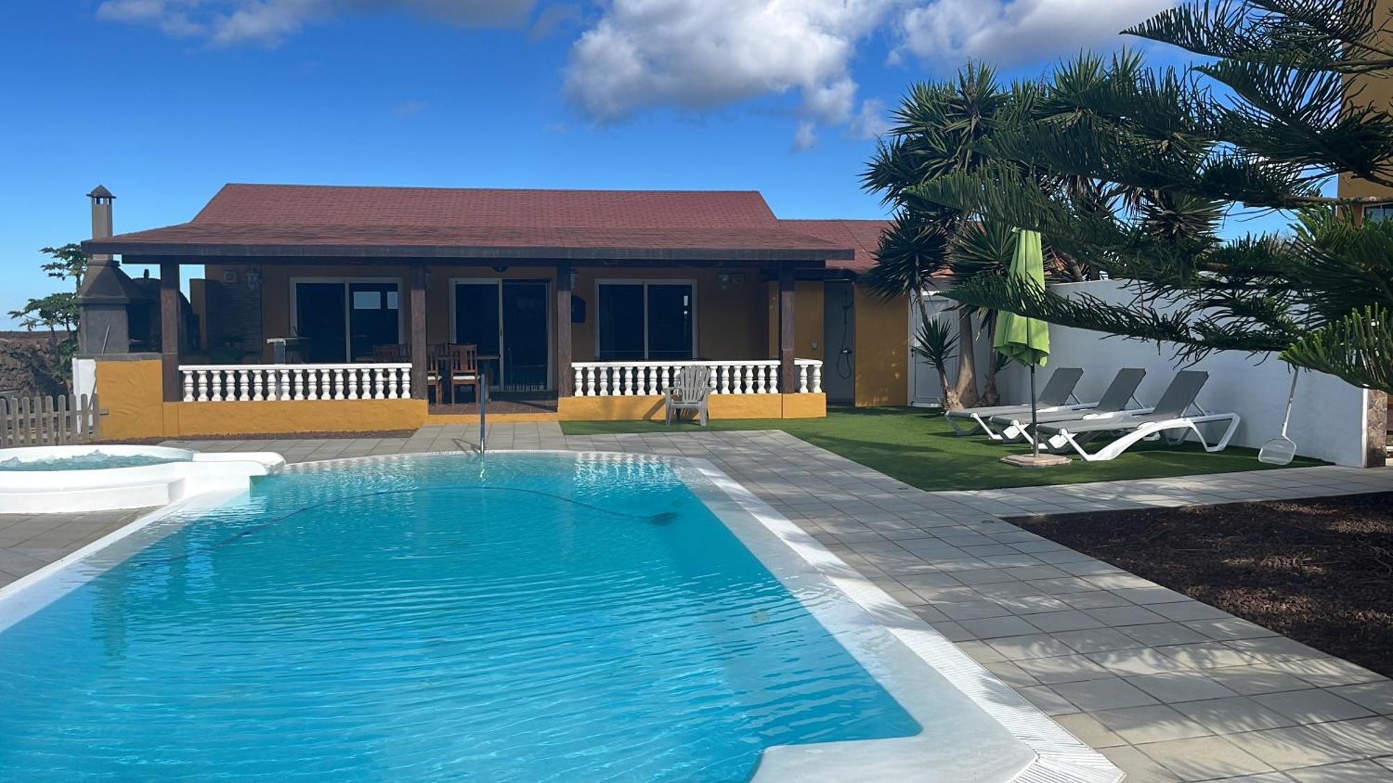 Vistamalpei Villa Cotillo Eksteriør bilde