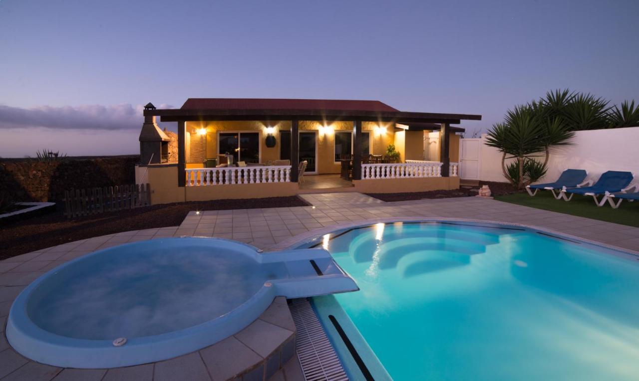 Vistamalpei Villa Cotillo Eksteriør bilde